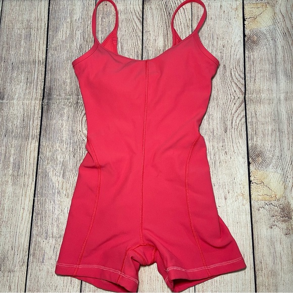 Lululemon Ribbed Contoured Unitard 4” - Picture 4 of 11